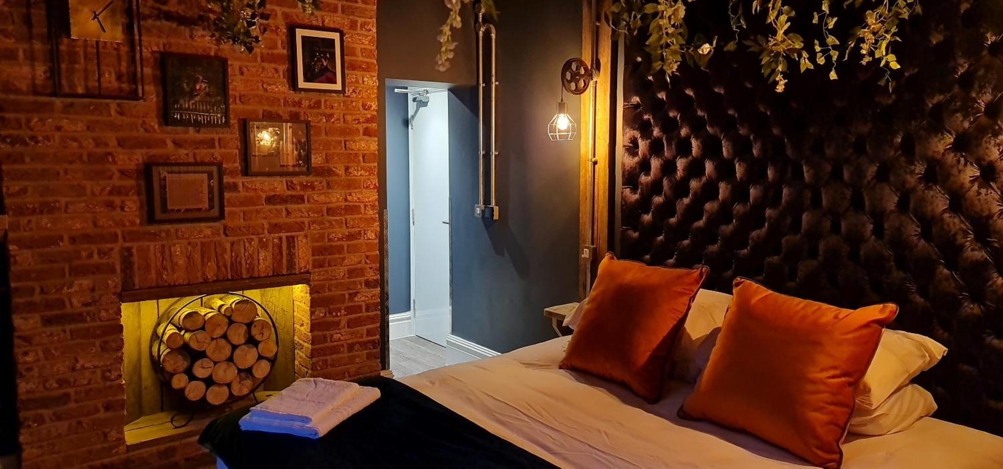 The Waterside Bar, Rooms & Restaurant Суинтон Номер фото